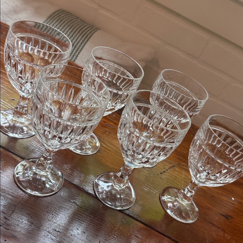 RCR Crystal Wine Glasses - set of 6